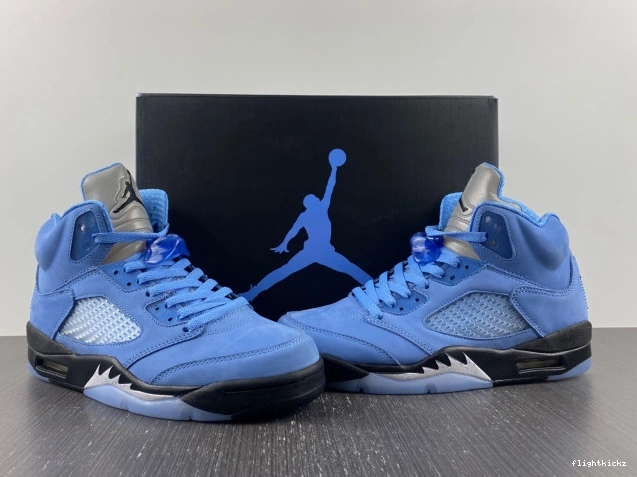 UNC DV1310-401 5 Air Jordan 0818